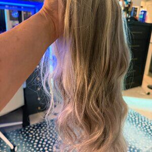 Beautiful NEW European Human Hair Ash Blonde Highlight/Balayage Full Wig 18"